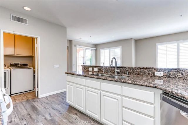 49 Bradford, Irvine, CA 92602