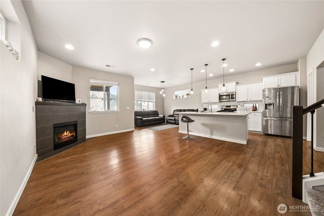 16214 78th Avenue Ct E, Puyallup, WA 98375