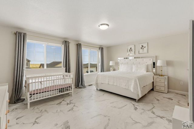 3425 Bella Luna Dr, Pueblo, CO 81001