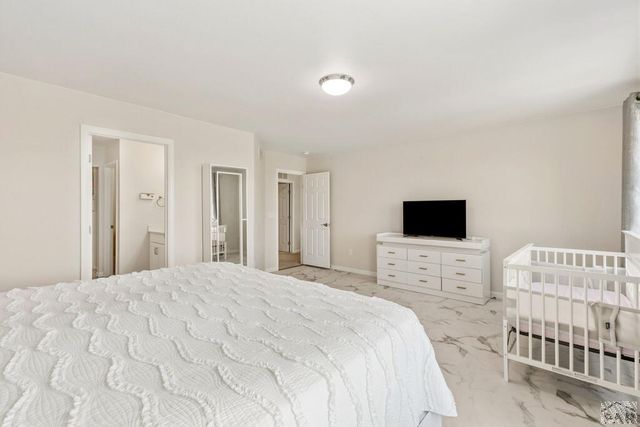 3425 Bella Luna Dr, Pueblo, CO 81001