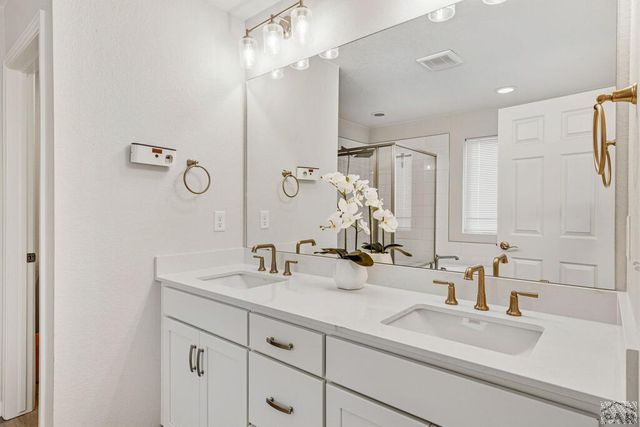 3425 Bella Luna Dr, Pueblo, CO 81001