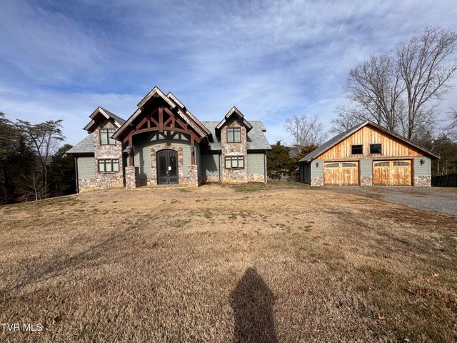 211 Petty Lane, Mooresburg, TN 37811