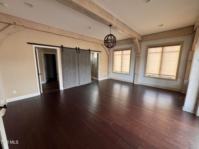 211 Petty Lane, Mooresburg, TN 37811