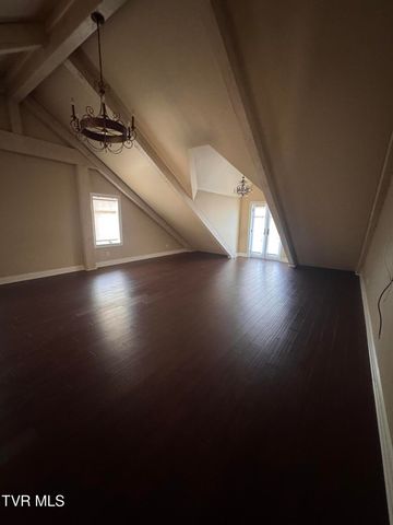 211 Petty Lane, Mooresburg, TN 37811