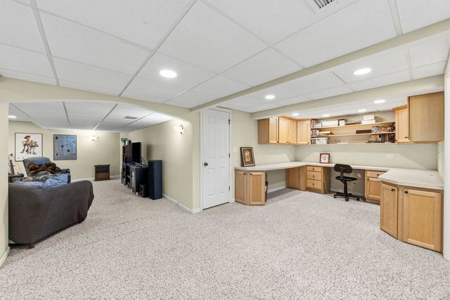 3803 Royal Portrush Drive, Naperville, IL 60564