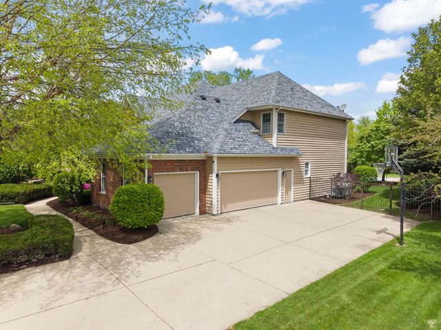 3803 Royal Portrush Drive, Naperville, IL 60564