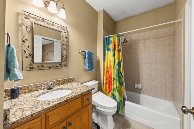 3803 Royal Portrush Drive, Naperville, IL 60564