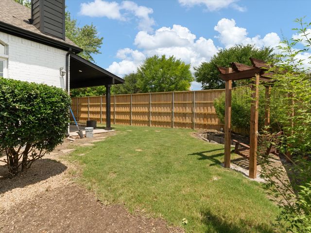 11342 Raveneaux Drive, Frisco, TX 75033