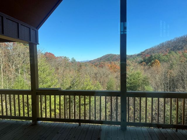 687 Point Overlook Trail, Murphy, NC 28906