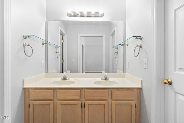 2912 Enson Place, Raleigh, NC 27603