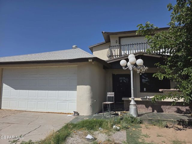 9862 Lilly Drive, Socorro, TX 79927