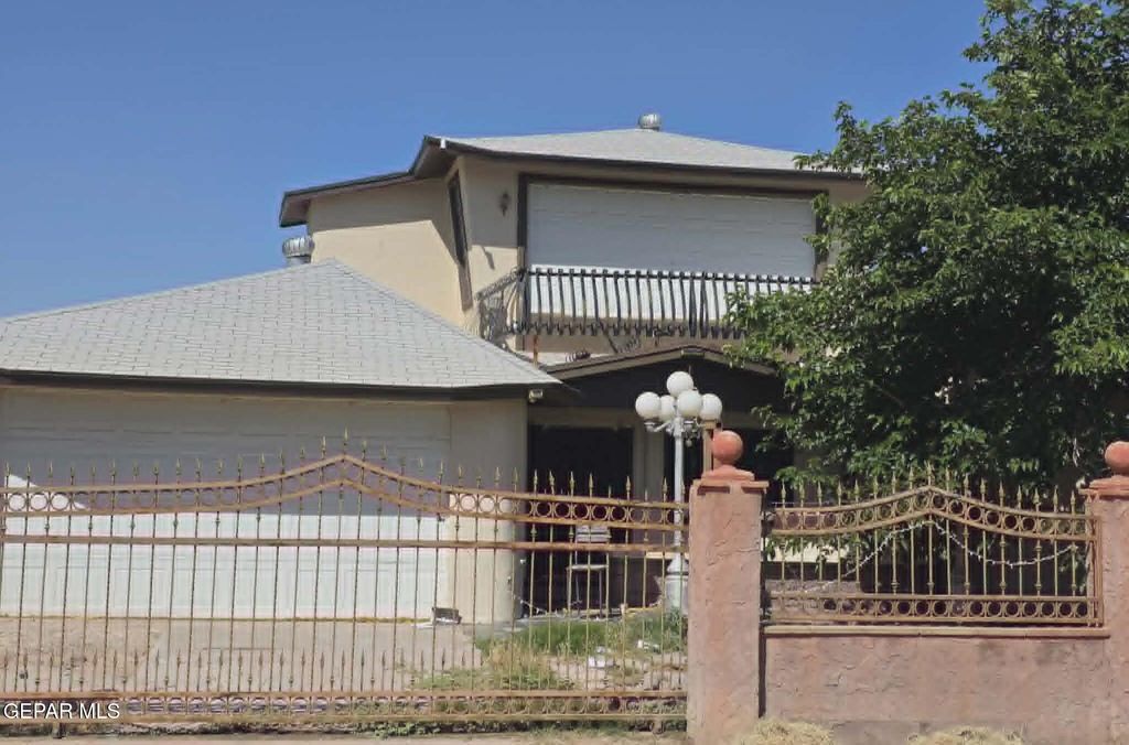 9862 Lilly Drive, Socorro, TX 79927