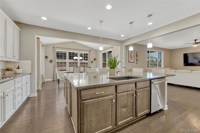 3105 Rising Moon Way, Castle Rock, CO 80109