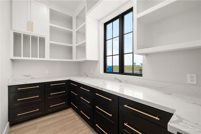 4825 Estancia Parkway, Mcallen, TX 78504