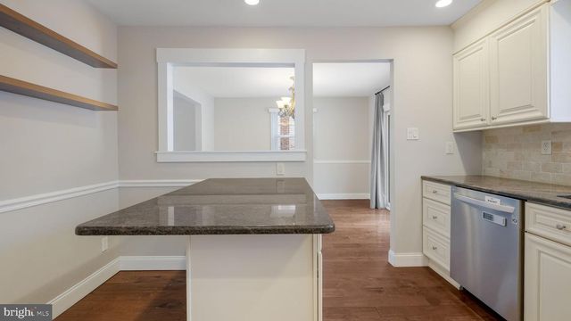 184 WOODLARK LN, Media, PA 19063