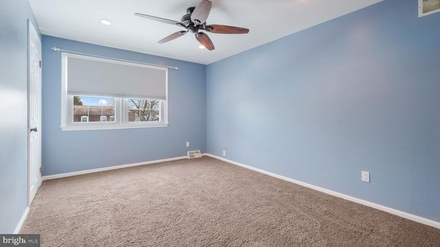 184 WOODLARK LN, Media, PA 19063