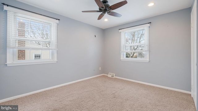 184 WOODLARK LN, Media, PA 19063