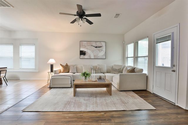 802 Harbor Lakes Lane, Katy, TX 77494