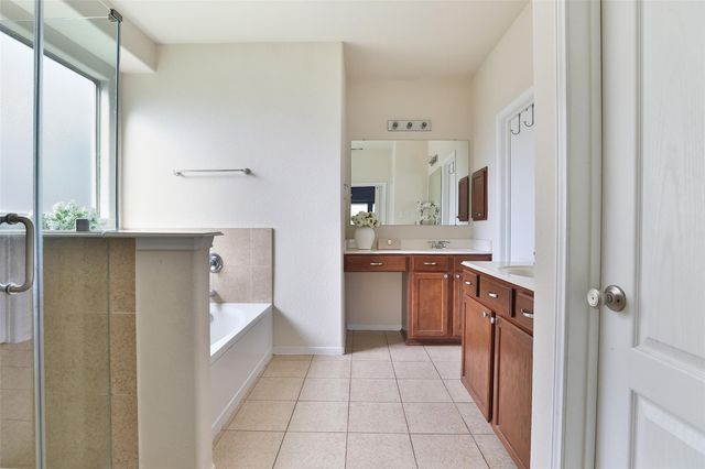 802 Harbor Lakes Lane, Katy, TX 77494