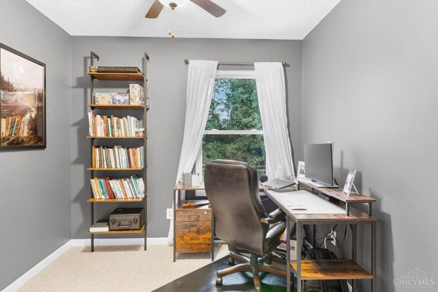 728 Oak Forest Drive, Hamilton Twp, OH 45152
