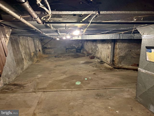 1534 E PASSYUNK AVE, Philadelphia, PA 19147