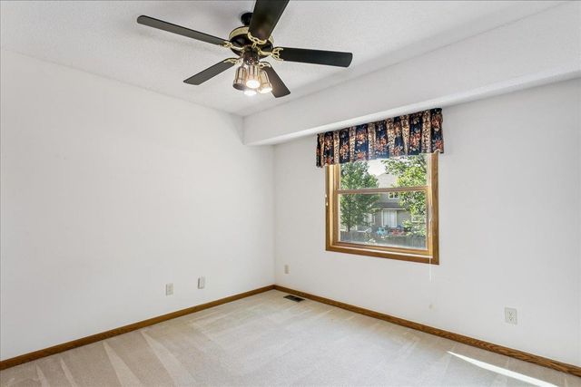 9715 W Westlawn St, Wichita, KS 67212