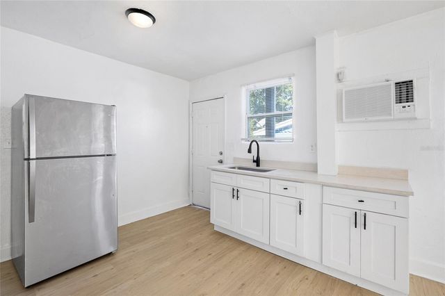 1761 19TH STREET S, St Petersburg, FL 33712