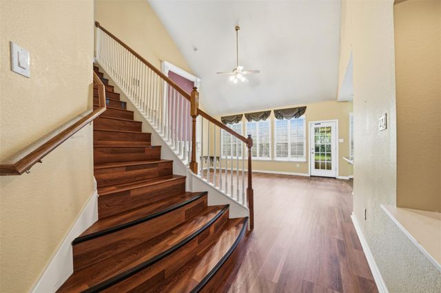 2412 Cloud Peak LN, Round Rock, TX 78681