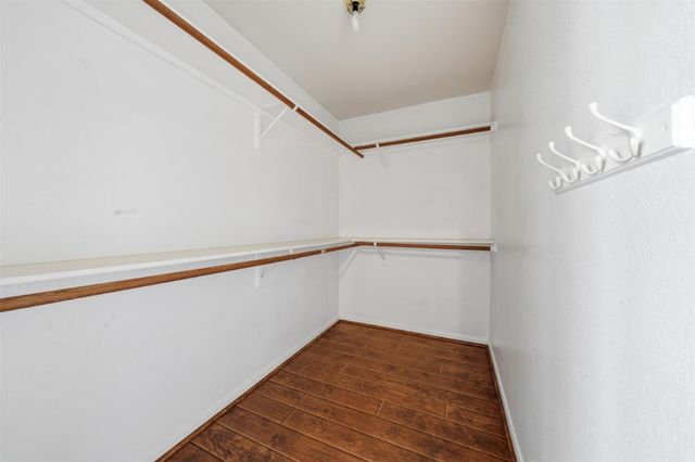 2412 Cloud Peak LN, Round Rock, TX 78681