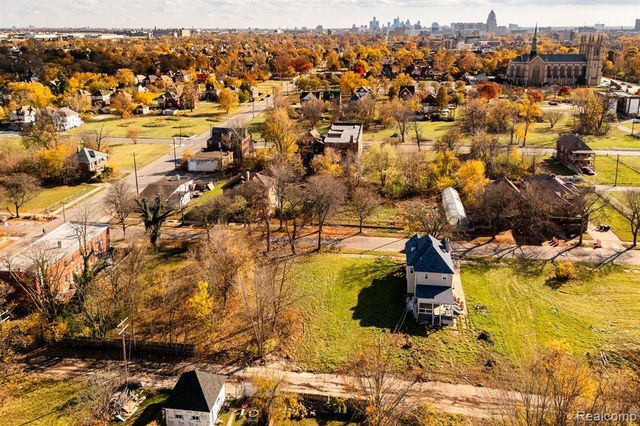 127 Rosedale, Detroit, MI 48202