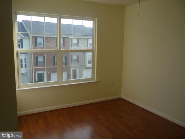 552 SPARKLEBERRY TER NE, Leesburg, VA 20176
