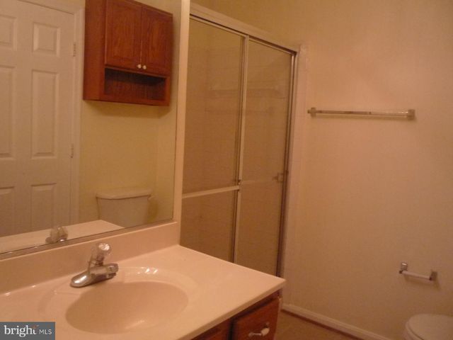 552 SPARKLEBERRY TER NE, Leesburg, VA 20176