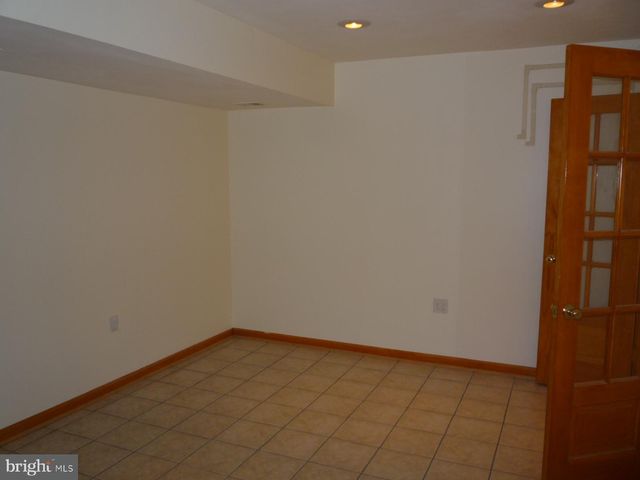 552 SPARKLEBERRY TER NE, Leesburg, VA 20176
