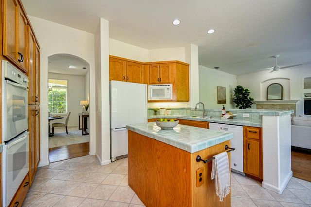 1665 Halifax Way, El Dorado Hills, CA 95762