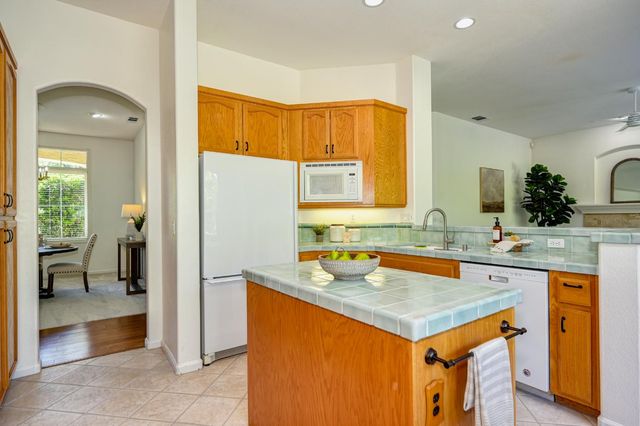 1665 Halifax Way, El Dorado Hills, CA 95762