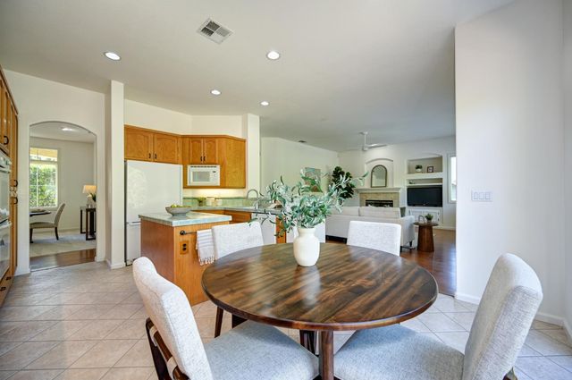 1665 Halifax Way, El Dorado Hills, CA 95762