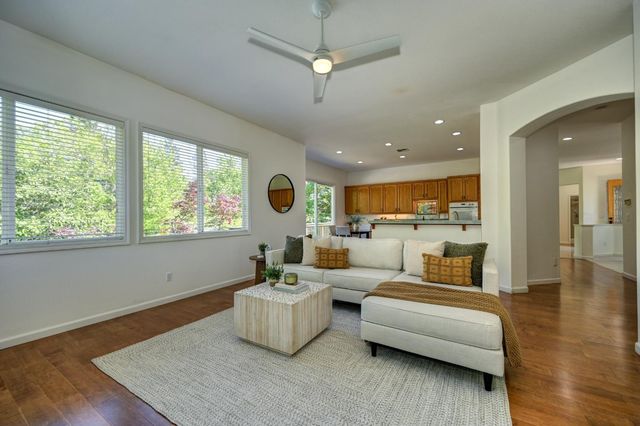1665 Halifax Way, El Dorado Hills, CA 95762
