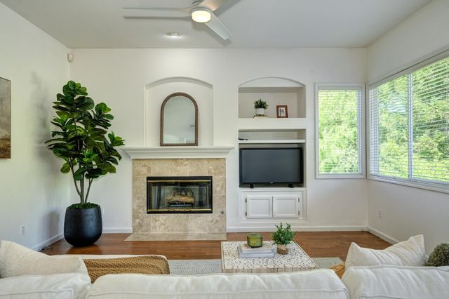 1665 Halifax Way, El Dorado Hills, CA 95762