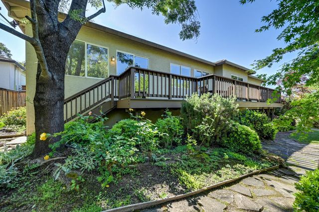 1665 Halifax Way, El Dorado Hills, CA 95762
