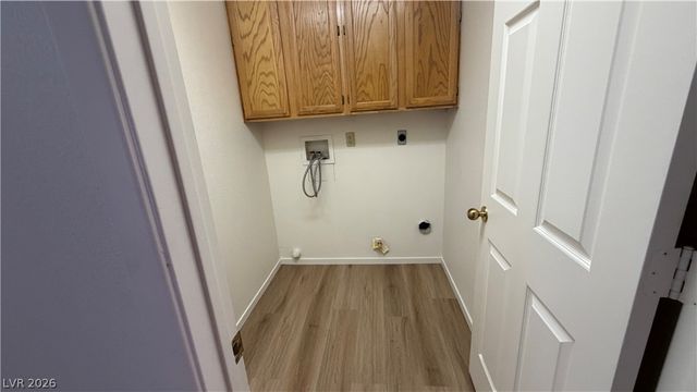 1328 Maplegrove Circle, Las Vegas, NV 89108