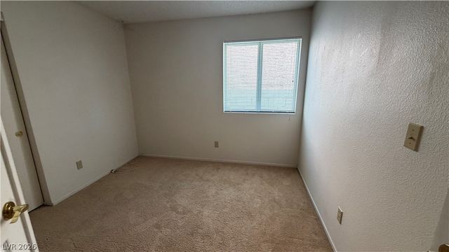 1328 Maplegrove Circle, Las Vegas, NV 89108