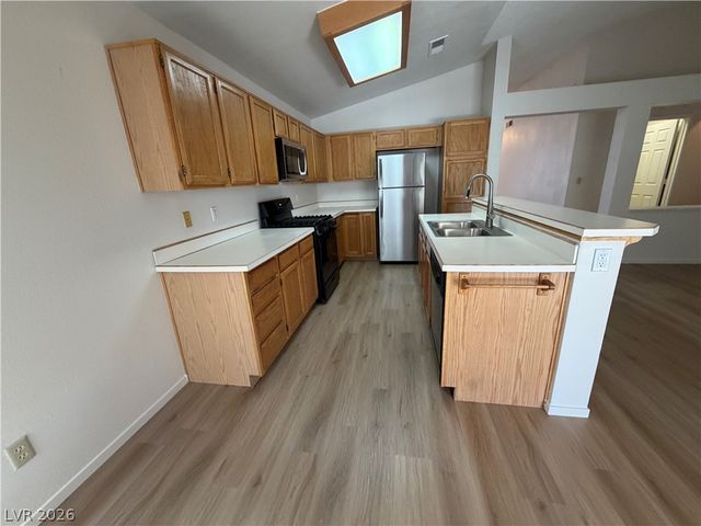 1328 Maplegrove Circle, Las Vegas, NV 89108