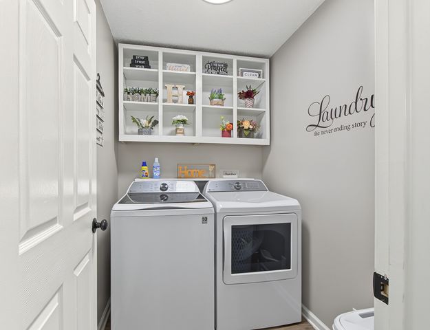202 Bradley Ct, Clarksville, TN 37043