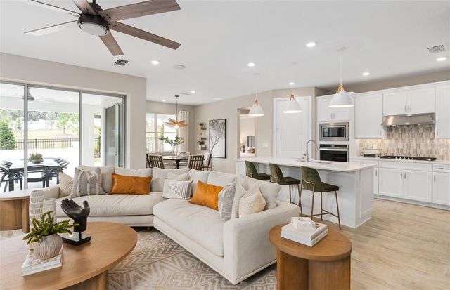 13056 SANDCASTLE DRIVE, Winter Garden, FL 34787