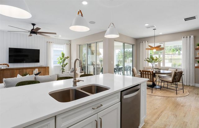 13056 SANDCASTLE DRIVE, Winter Garden, FL 34787