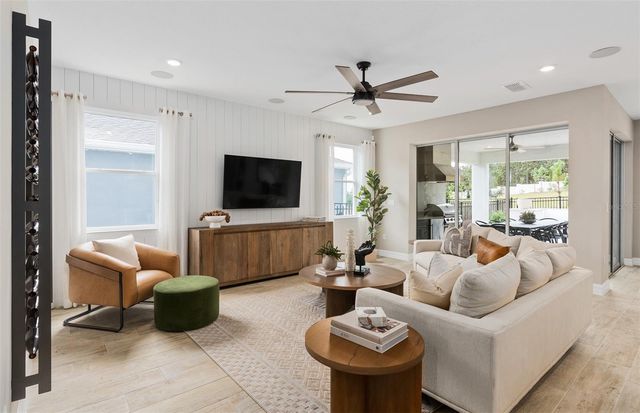 13056 SANDCASTLE DRIVE, Winter Garden, FL 34787
