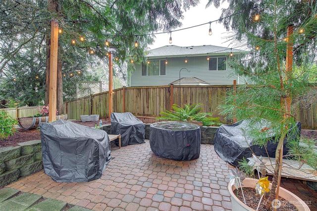 929 224th Avenue NE, Sammamish, WA 98074