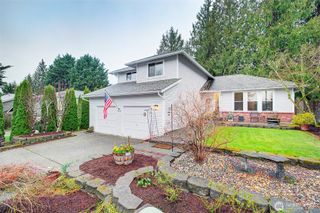929 224th Avenue NE, Sammamish, WA 98074