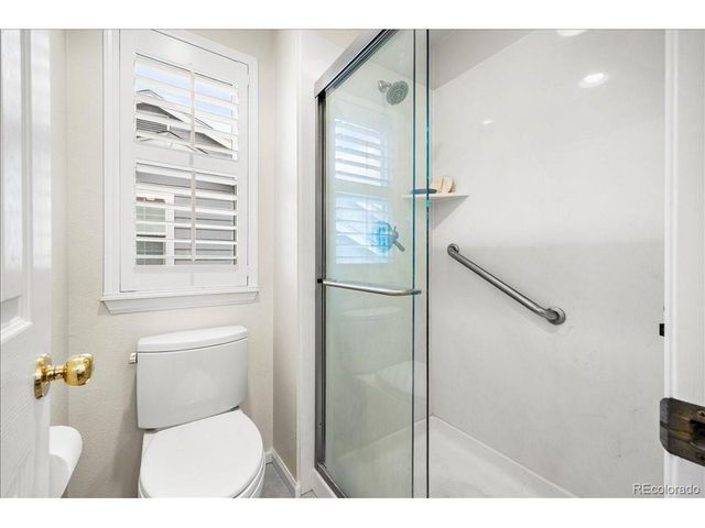 1011 Laurenwood Ln, Highlands Ranch, CO 80129