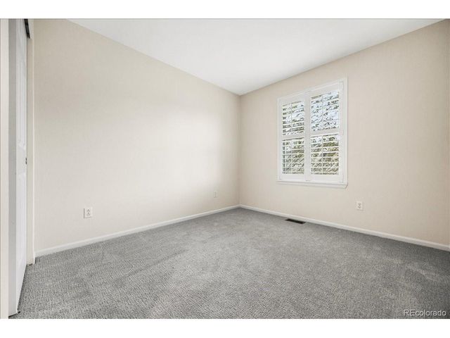 1011 Laurenwood Ln, Highlands Ranch, CO 80129